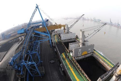 天津港全力保证电煤油品运输